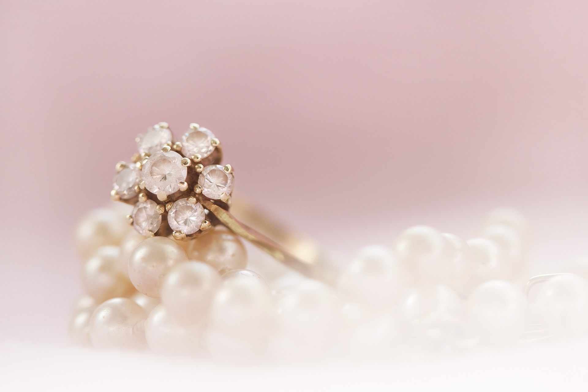 ring-2571761_1920